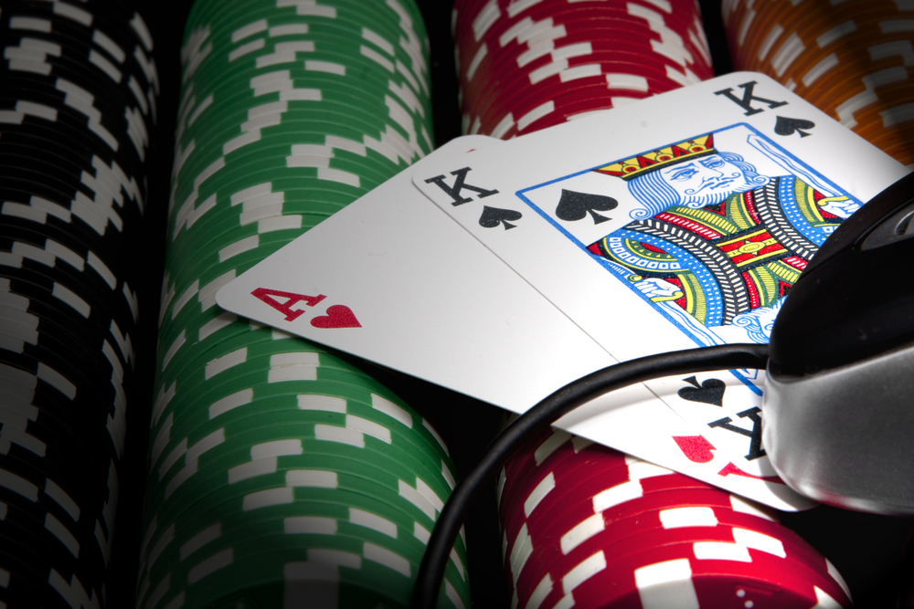Скачать сайт 888 Покер официально с бонусом $8 за регистрацию